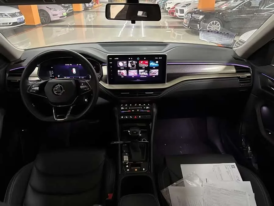 Skoda Kodiaq Kodiak 2022 TSI330 7-seat two-wheel drive luxury version 2022 — миниатюра 4