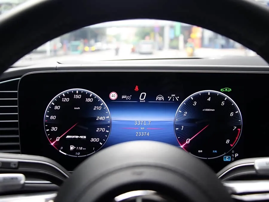 Mercedes-Benz GLS AMG Mercedes-Benz GLS AMG 2024 AMG GLS 63 4MATIC+ 2024 — миниатюра 3