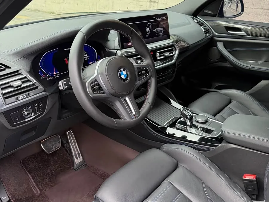 BMW X4 M40i 2022 M40i 2023 — миниатюра 2