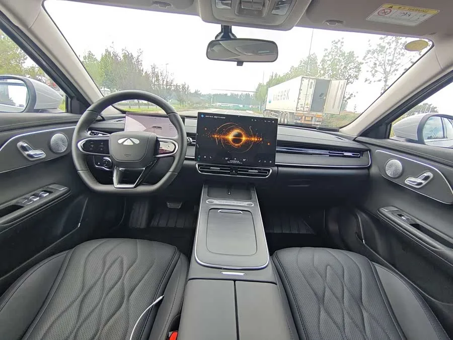 Chery Fengyun A8L Fengyun A8L 2025 1.5TGDI 145km Comfort Edition 2025 — миниатюра 4