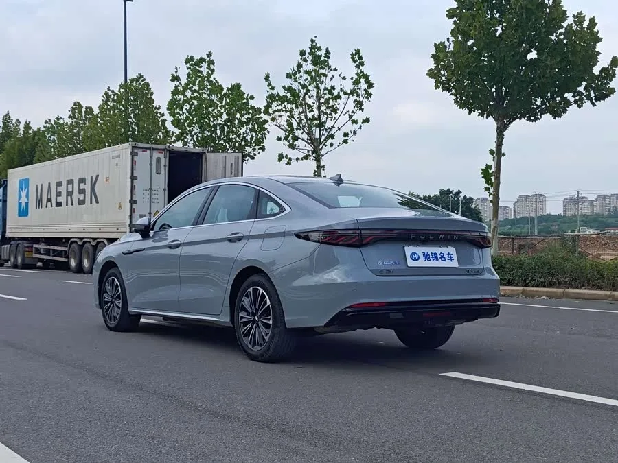 Chery Fengyun A8L Fengyun A8L 2025 1.5TGDI 145km Comfort Edition 2025 — миниатюра 5