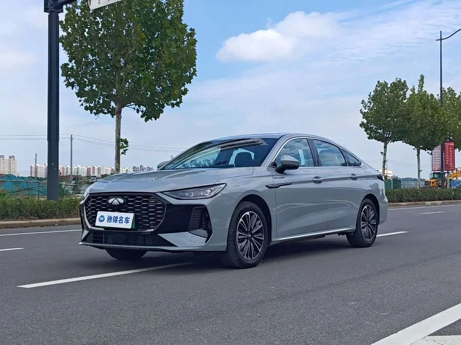 Chery Fengyun A8L 2025