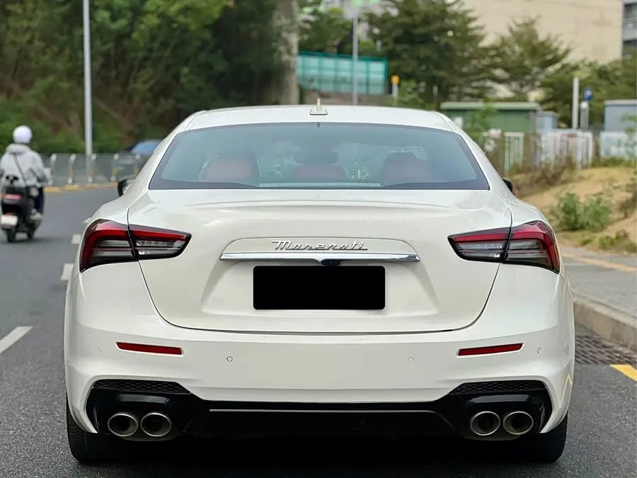 Maserati GHIBLI Ghibli 2022 3.0T Modena 2022 — миниатюра 5