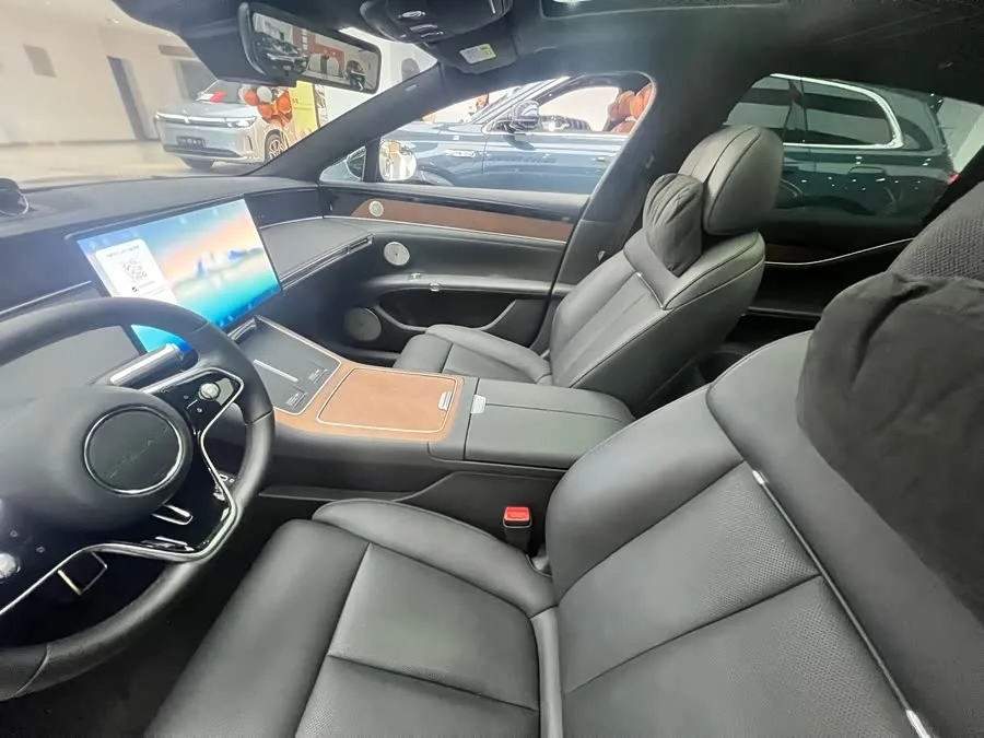 Enjoy World S9 Xiangjie S9 2024 Pure Electric Ultra Four-wheel Drive Flagship Edition 2025 — миниатюра 2