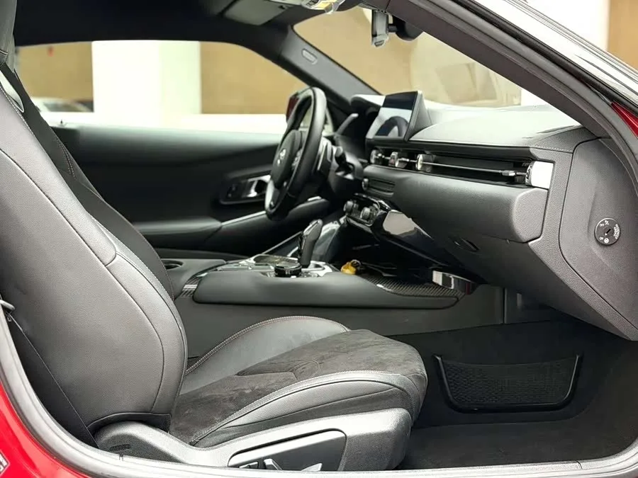 Toyota Supra Supra 2021 GR SUPRA 3.0T standard model 2022 — миниатюра 2
