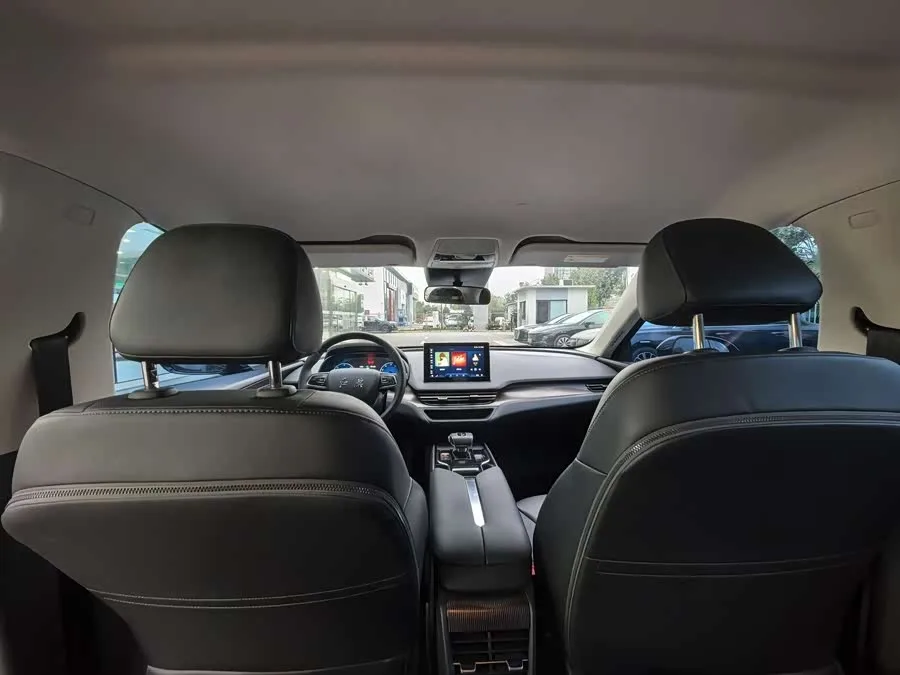 Hongqi E-QM5 Hongqi E-QM5 2023 facelift basic travel version 2023 — миниатюра 4