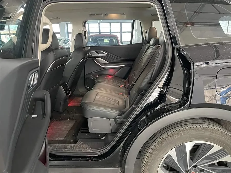 Hongqi HS7 PHEV Hongqi HS7 PHEV 2024 2.0T PHEV 2WD Flagship Edition 7-seater 2025 — миниатюра 3