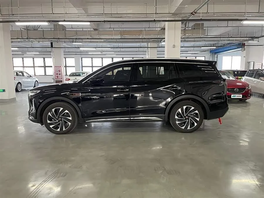 Hongqi HS7 PHEV Hongqi HS7 PHEV 2024 2.0T PHEV 2WD Flagship Edition 7-seater 2025 — миниатюра 4