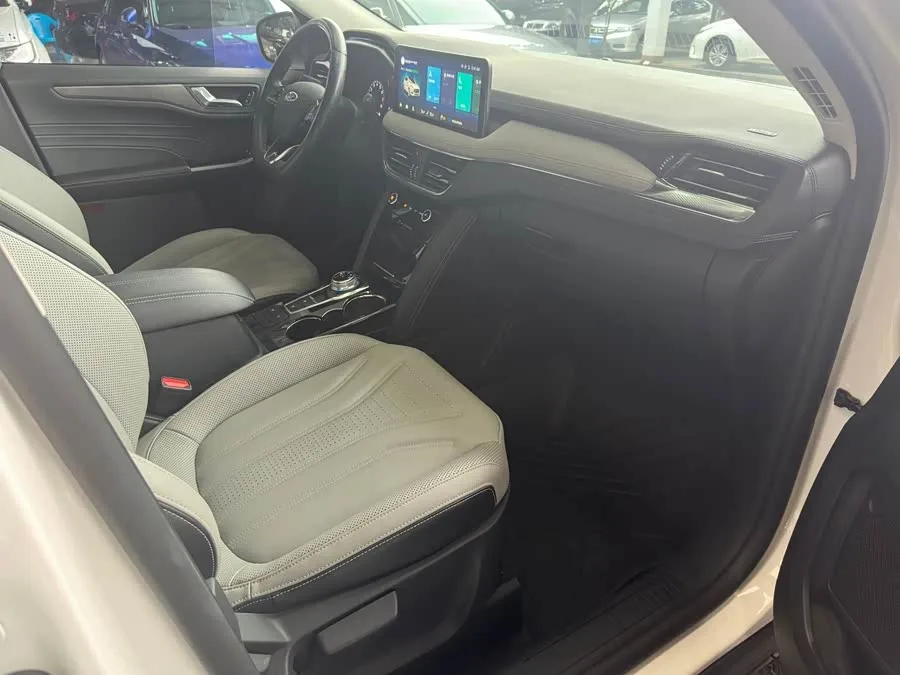 Ford Edge 2020 EcoBoost 245 2WD Premium Edition 2022 — миниатюра 5