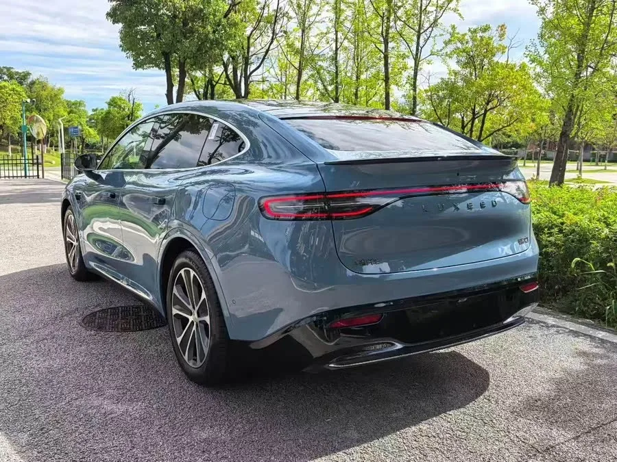 Smart world R7 Zhijie R7 2024 pure electric 736km UItra 2024 — миниатюра 5