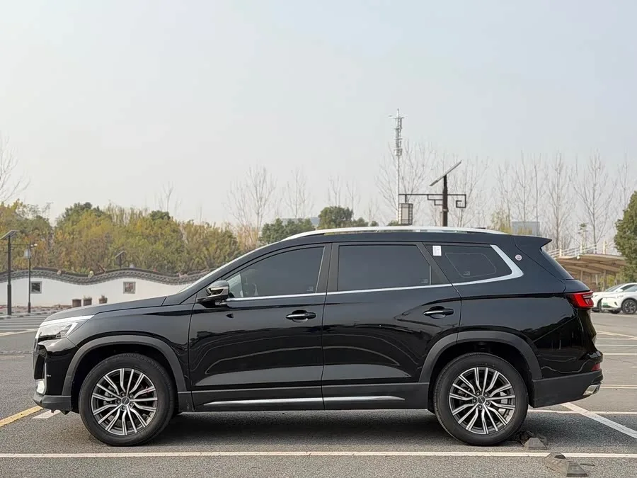 Jetour X90 Plus JETOUR X90 PLUS 2023 1.6TD DCT Villa 5 Seaters 2023 — миниатюра 4