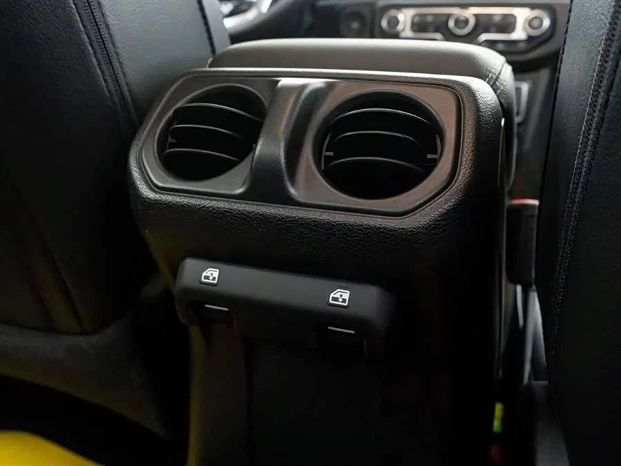 Jeep Gladiator Gladiator 2022 3.6L advance version 2023 — миниатюра 4