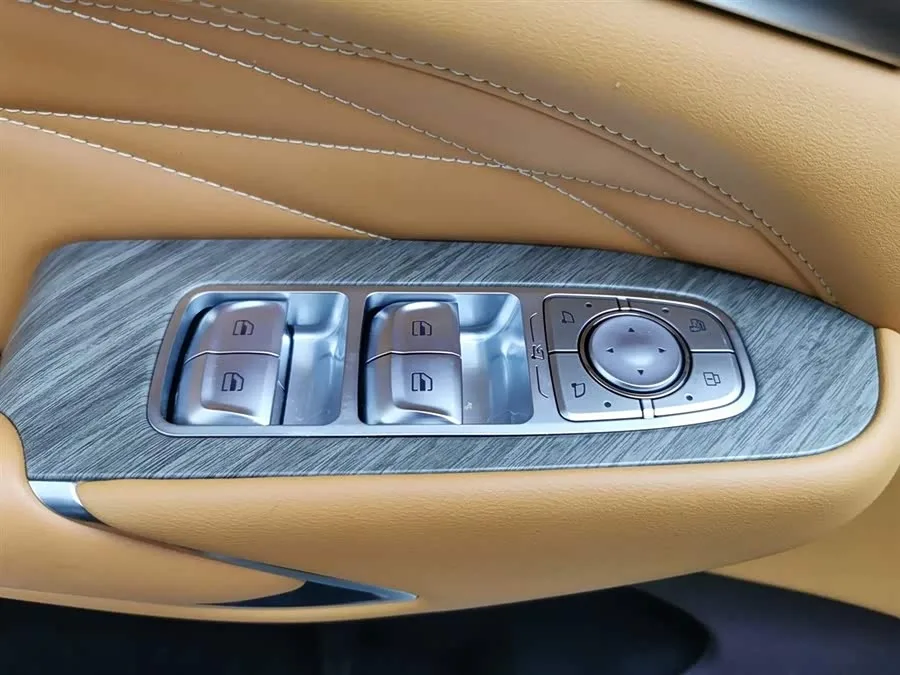 Tank 500 Tank 500 2023 3.0T Sports Edition 5-seater 2022 — миниатюра 3