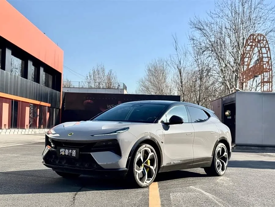 Lotus ELETRE 2024