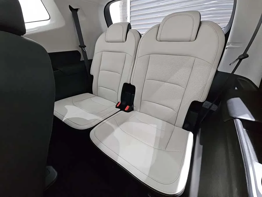 Ruilan Car Ruilan 9 Ruilan 9 2023 380km Fashion Edition 2024 — миниатюра 5