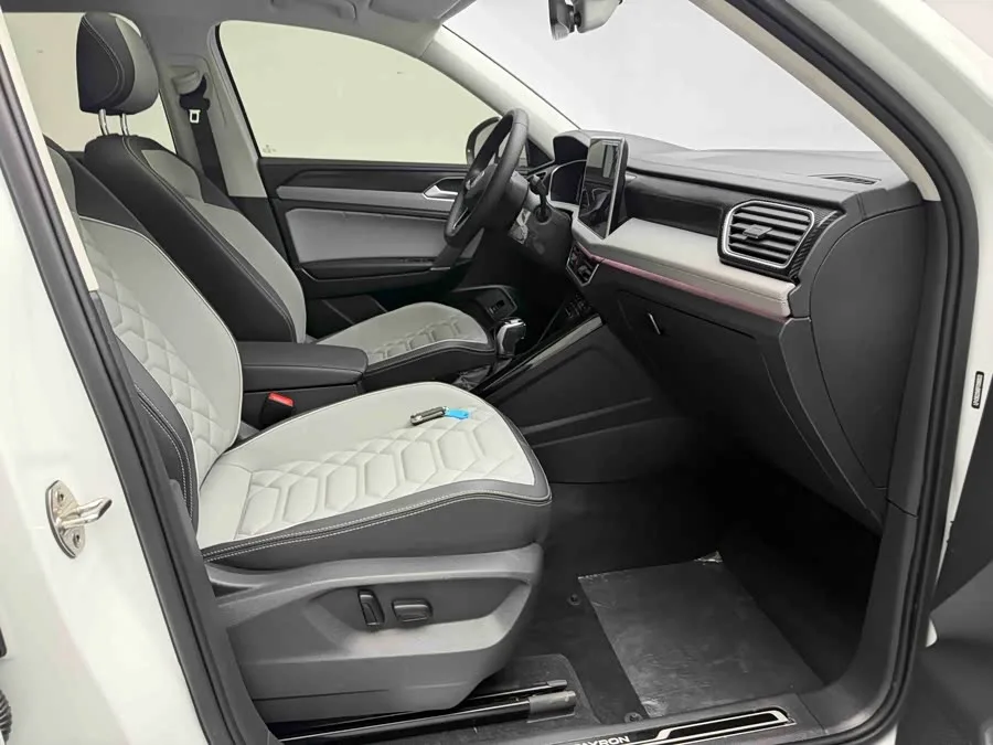 Volkswagen Tayron Tanyue 2024 330TSI 2WD Luxury Plus Advanced Edition 2024 — миниатюра 2