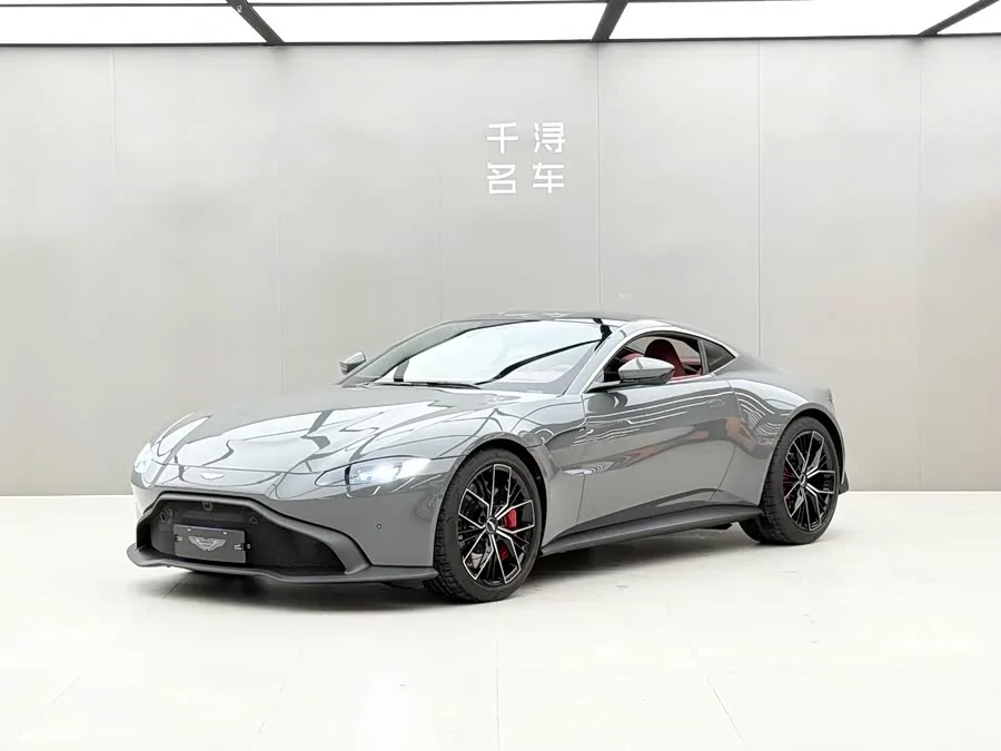 Aston Martin Vantage V8 Vantage 2022 4.0T V8 Coupe 2022 — фото 1, купить с доставкой в Москву