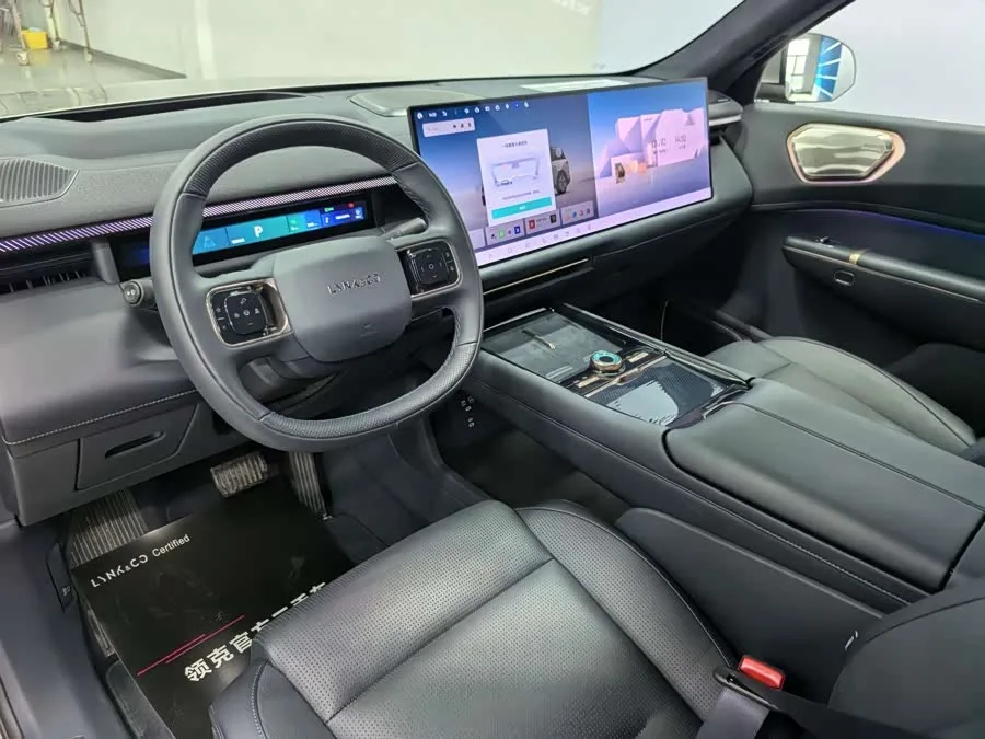 Lynk & Co 900 Lynk & Co 900 2025 2.0T Ultra 2025 — миниатюра 2
