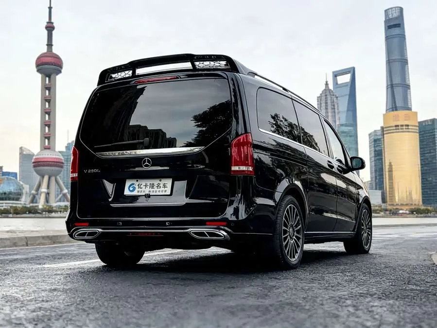 Yasheng Car A-Class Yasheng V-Class 2023 2.0T Avis Vandeng H7 2023 — миниатюра 2
