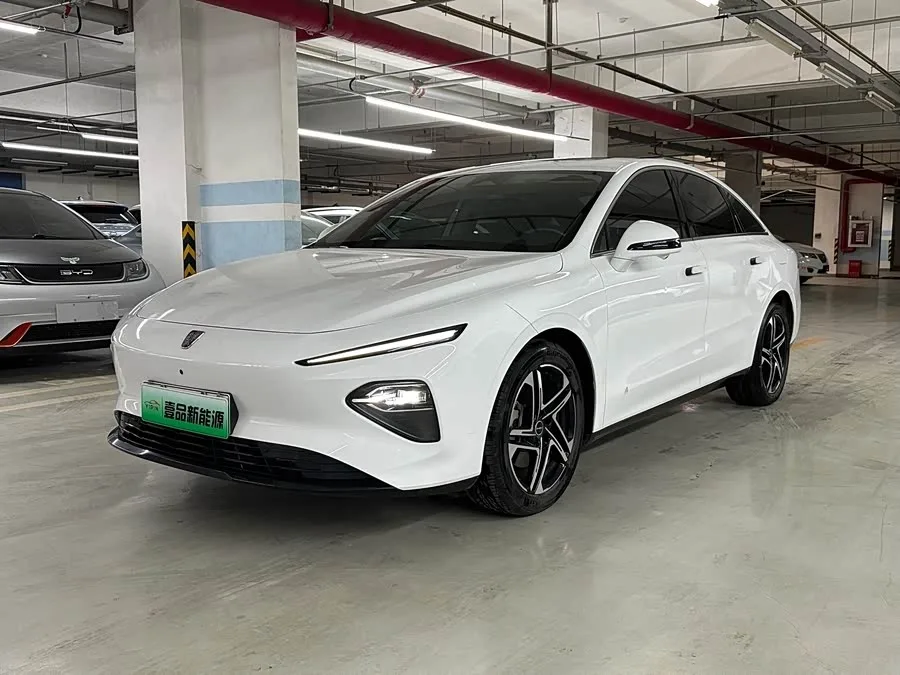 Roewe D7 Roewe D7 2023 EV 510km rear-wheel drive flagship version 2023 — фото 1, купить с доставкой в Москву