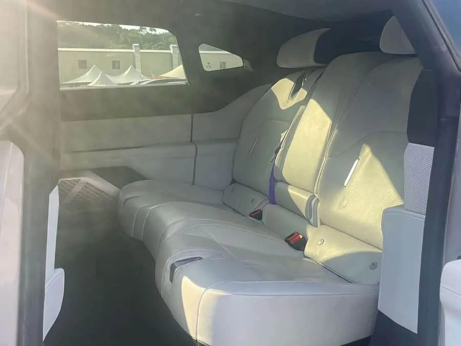 HiPhi Z HiPhi Z 2023 five-seater version 2022 — миниатюра 4