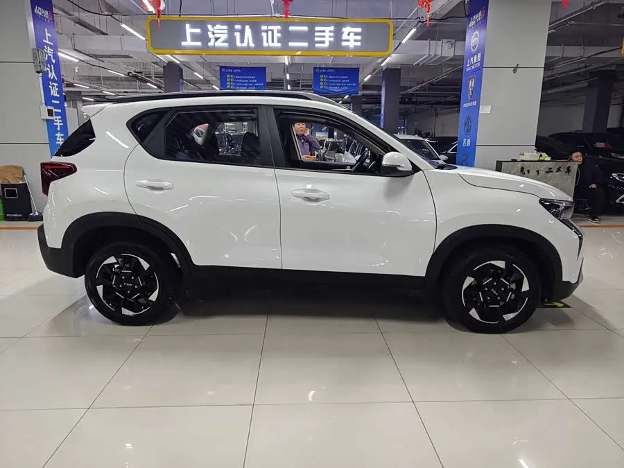 Kia Sonai Sonai 2024 1.5L Luxury Smart Edition 2024 — миниатюра 3