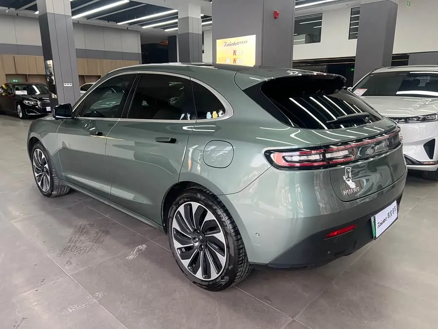 AITO M5 M5 2022 Extended Range 4WD Ultimate Edition 2023 — миниатюра 5