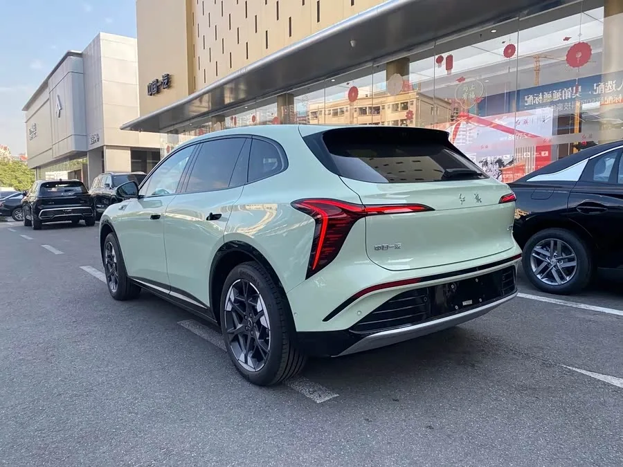 Hongqi Tiangong 06 Hongqi Tiangong 06 2025 520 Smart Edition 2026 — миниатюра 2