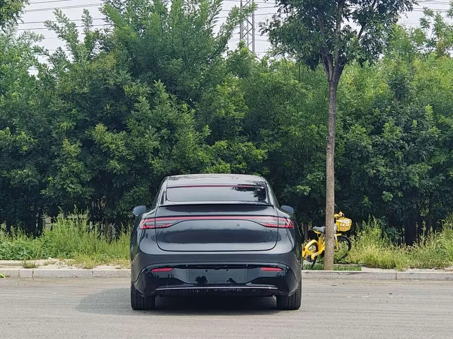 Smart world R7 Zhijie R7 2024 pure electric 667km Pro 2024 — миниатюра 2