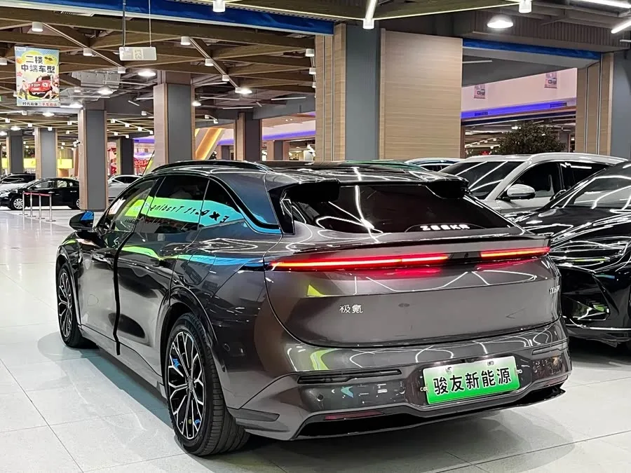 Zeekr 007GT Zeekr 007GT 2025 Long-Range Rear-Wheel Drive Smart Driving Edition 100kWh 2025 — миниатюра 2