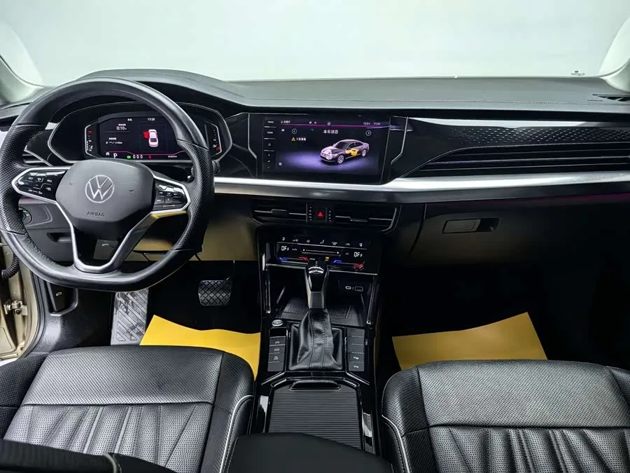 Volkswagen Passat Passat 2022 330TSI Deluxe Edition 2022 — миниатюра 3