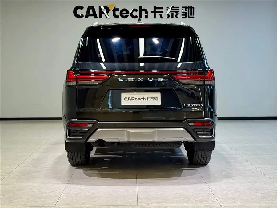 Lexus LX 2025 700h Territory Edition 2025 — миниатюра 2