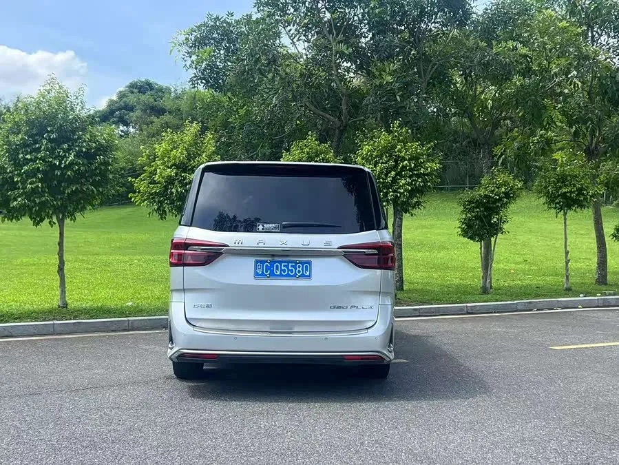 Maxus G20 2023 PLUS 2.0T Gasoline Automatic Luxury Edition 2023 — миниатюра 2