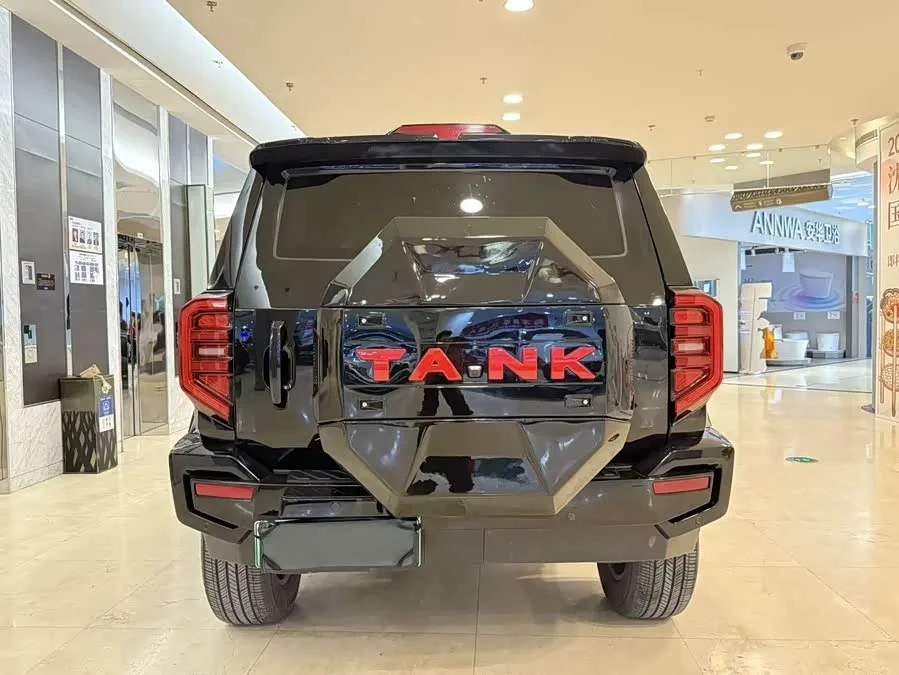 Tank 400 New Energy Tank 400 New Energy 2024 Hi4-T Off-Road Edition 2024 — миниатюра 3