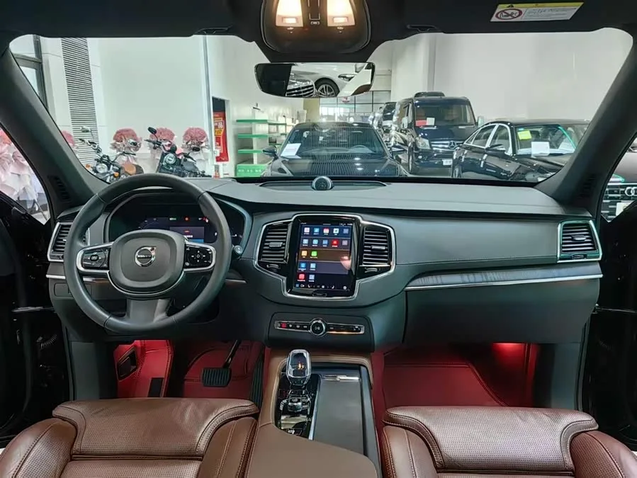 Volvo XC90 Plug-in Hybrid 2023 T8 RECHARGE Zhizun Luxury Edition 7 Seaters 2023 — миниатюра 3