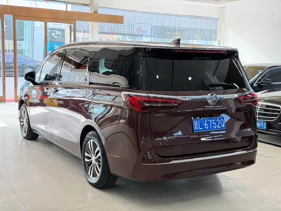 Buick GL8 2021 ES Lu Zun 653T Exclusive model 2022 — миниатюра 2