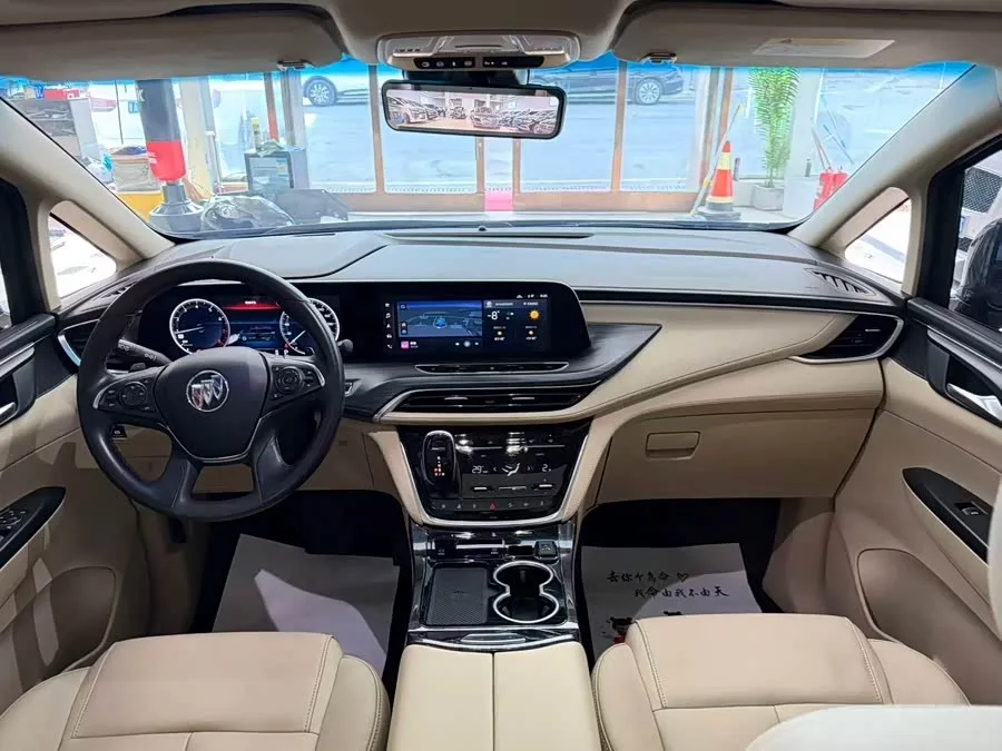 Buick GL8 2021 ES Lu Zun 653T Exclusive model 2022 — миниатюра 5
