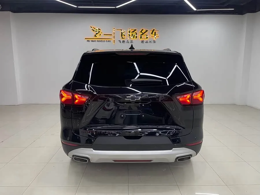 Chevrolet Trailblazer Trailblazer 2022 light hybrid 650T Redline 7-seat Ting version 2023 — миниатюра 5