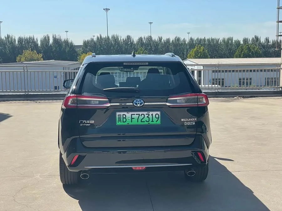 Toyota Wildlander New Energy Wildlander New Energy 2023 High-Performance Edition 2.5L Four-Wheel Drive Edition 2023 — миниатюра 2