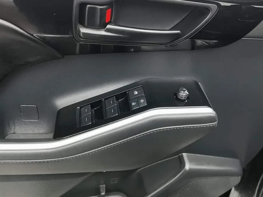 Toyota Crown Land Crown Land 2021 2.5L HEV 4WD Elite Edition 2022 — миниатюра 3