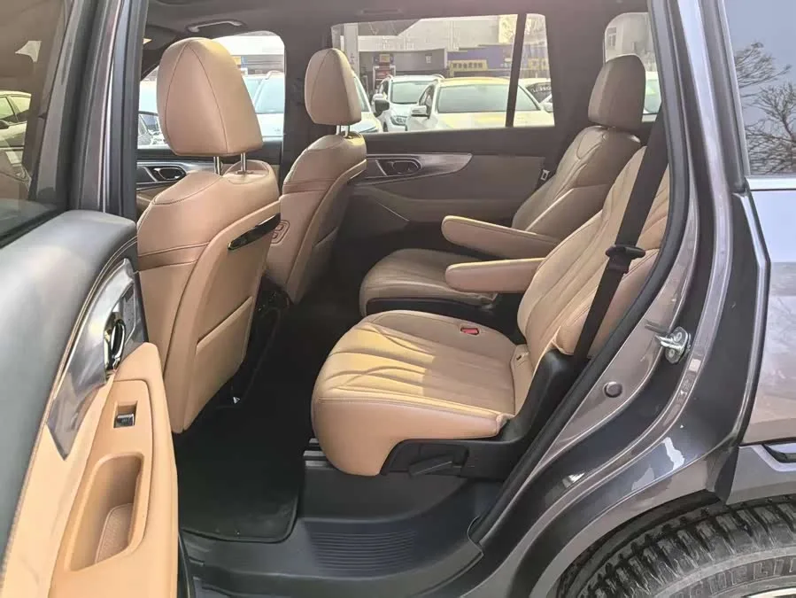 GAC Trumpchi ES9 PHEV Trumpchi ES9 2024 PHEV 143km Traveler Max 2025 — миниатюра 5