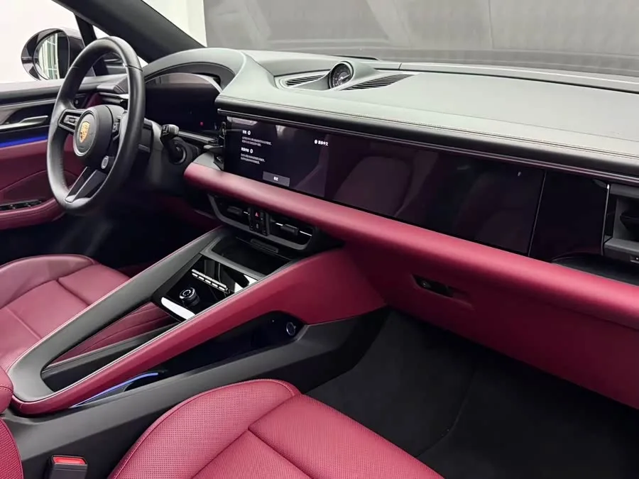 Porsche Macan New Energy Macan New Energy 2024 Macan 4 2025 — миниатюра 3