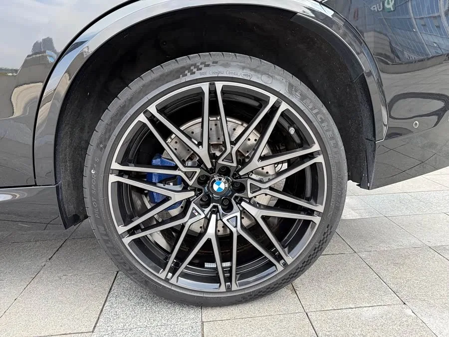 BMW X5M BMW X5 M 2023 X5 M Thunder Edition 2023 — миниатюра 4