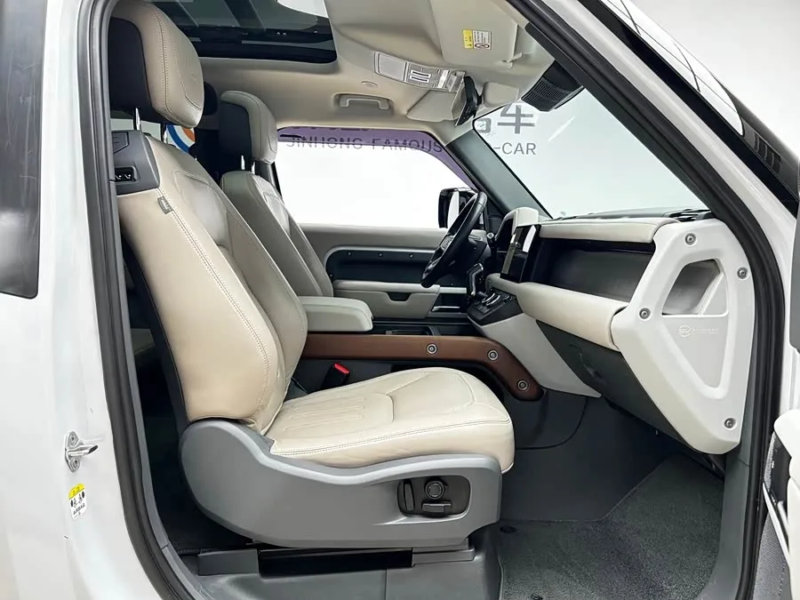 Land Rover guard Land Rover Defender 2022 90 2.0T P300 Tiger Ambition Edition 2022 — миниатюра 4