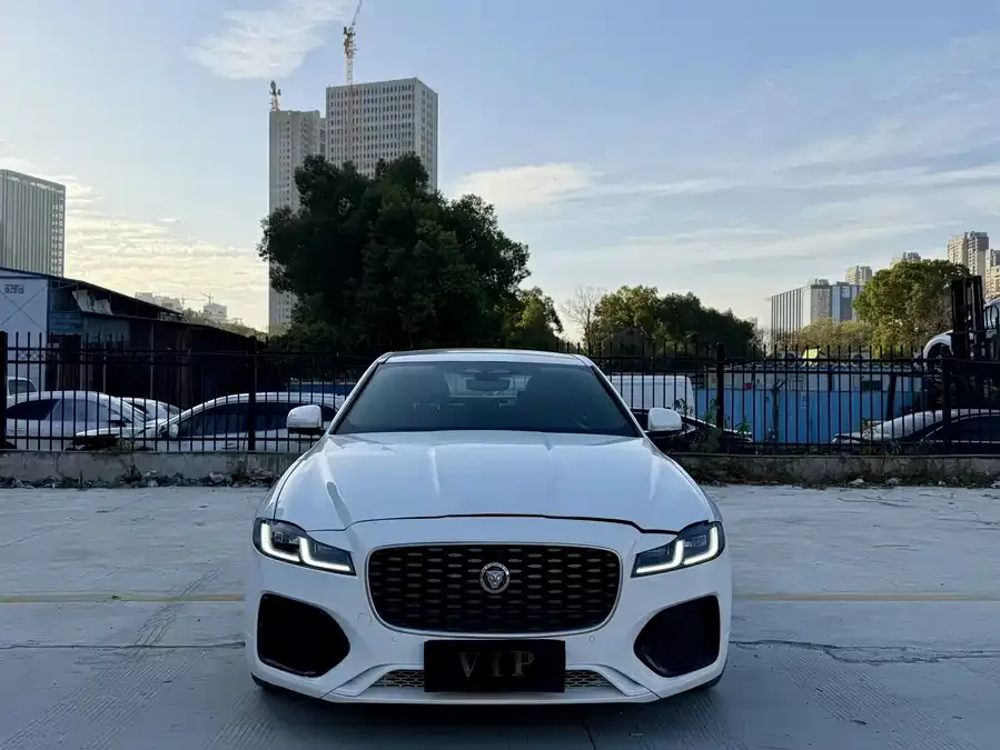 Jaguar XFL 2021 XFL 2.0T P250 2WD Elite Sports Edition 2022 — миниатюра 4