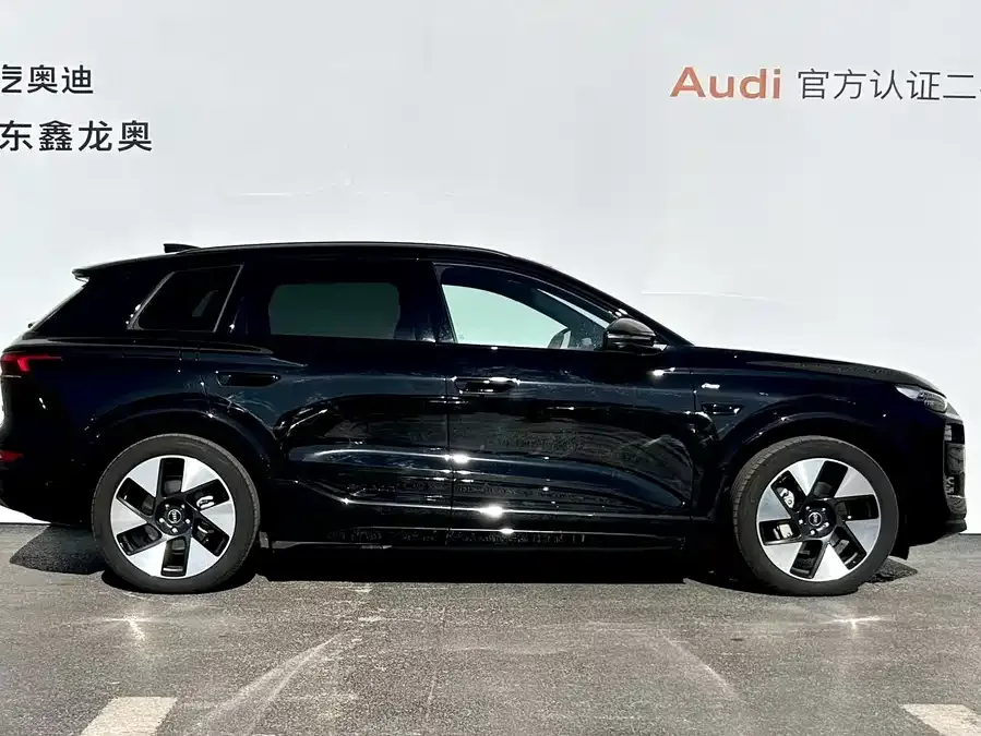Audi Q6L e-tron 2026 First Launch Pilot Edition 2025 — миниатюра 5