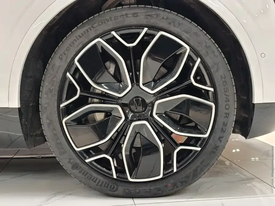 Avatr 11 Avita 11 2022 Super Long Range Dual Motor Luxury Edition 4 Seaters 2023 — миниатюра 5