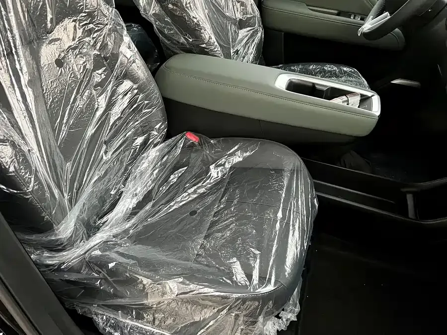 Baojun Yueya Plus Baojun Yueye Plus 2026 301km flagship version 2025 — миниатюра 5
