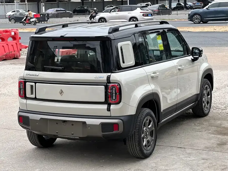 Baojun Yueya Plus Baojun Yueye Plus 2026 301km flagship version 2025 — миниатюра 5