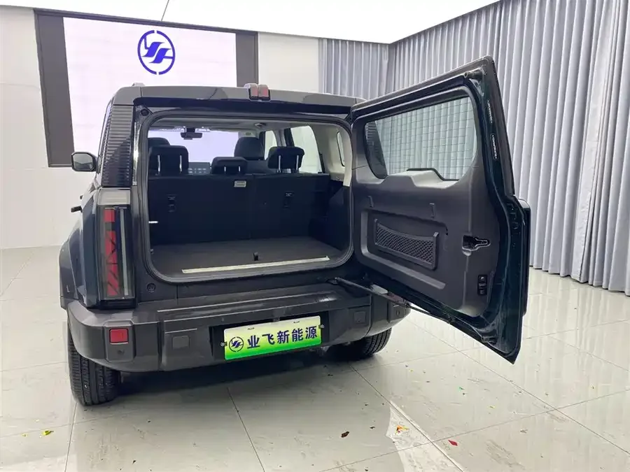 iCAR 03 iCAR 03 2024 401km 2WD Standard Advanced Edition 2024 — миниатюра 5
